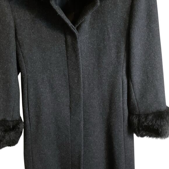 JP 100% Wool Coat Women's 10P (Demi )Charcoal Gray Faux Fur Trim Hooded Overcoat - Picture 8 of 13